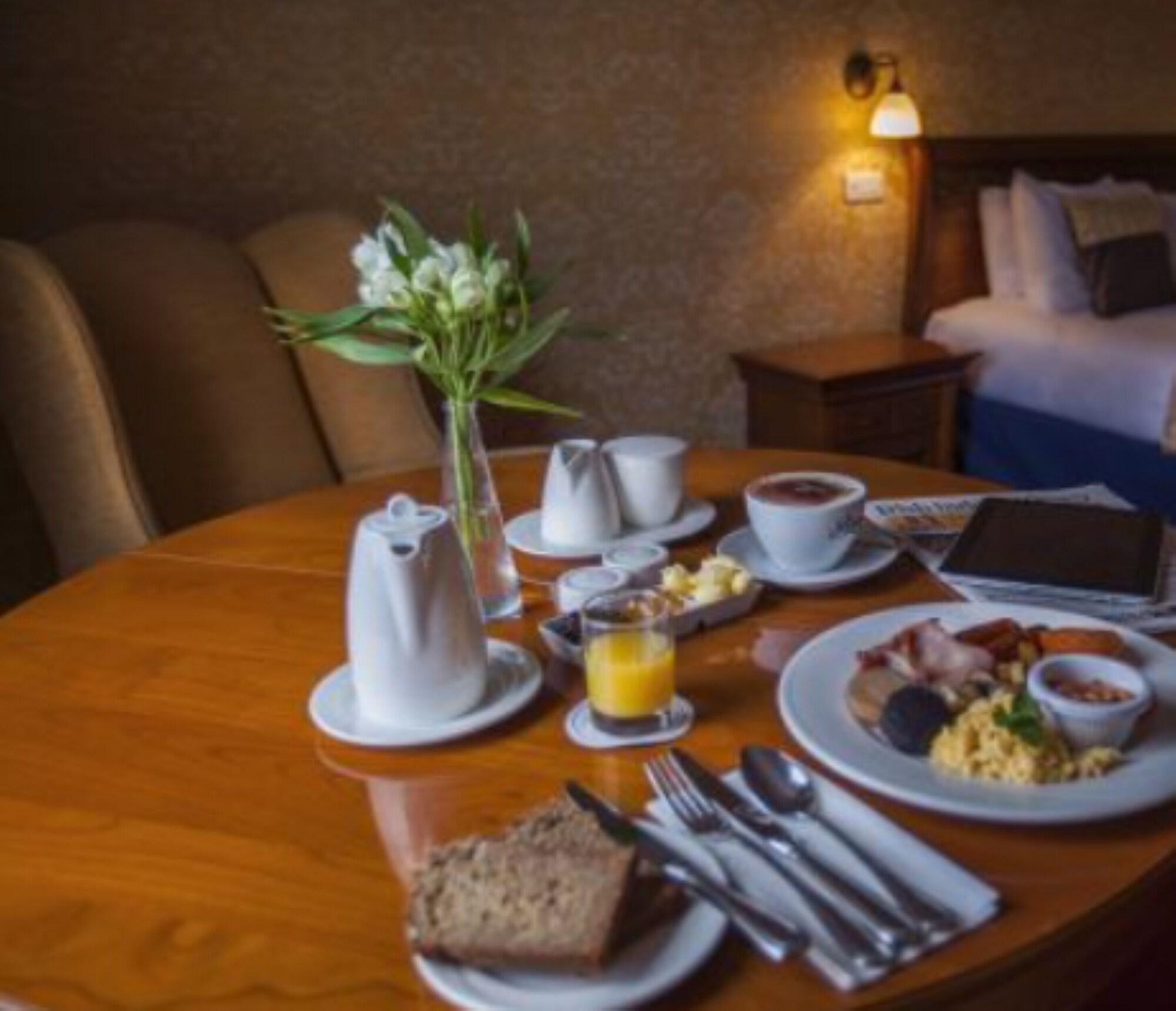 Celbridge Manor Hotel Екстер'єр фото